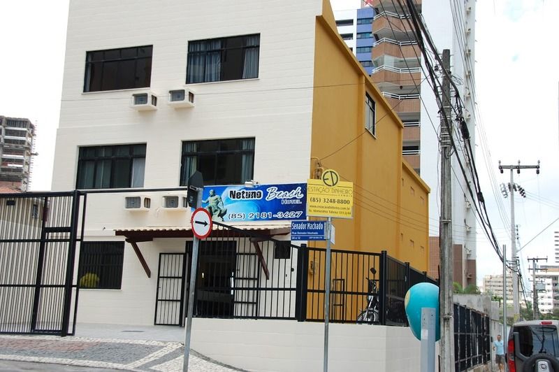 Hotel Netuno Beach Suites Форталеза Экстерьер фото